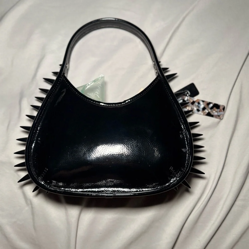 Coachtopia Crinkle Patent Coachtopia Leather With Spikes All Over Ergo - Picture 2 of 8